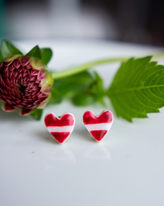 Earrings &quot;Hearts&quot; in Latvian flag colors